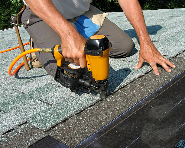 Best Residential Roofing Contractor  in Poplar Grove, IL